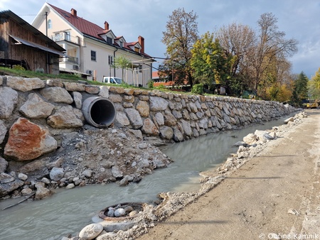 Sanacijska obnova vodotokov in hudournikov po poplavah  (35)